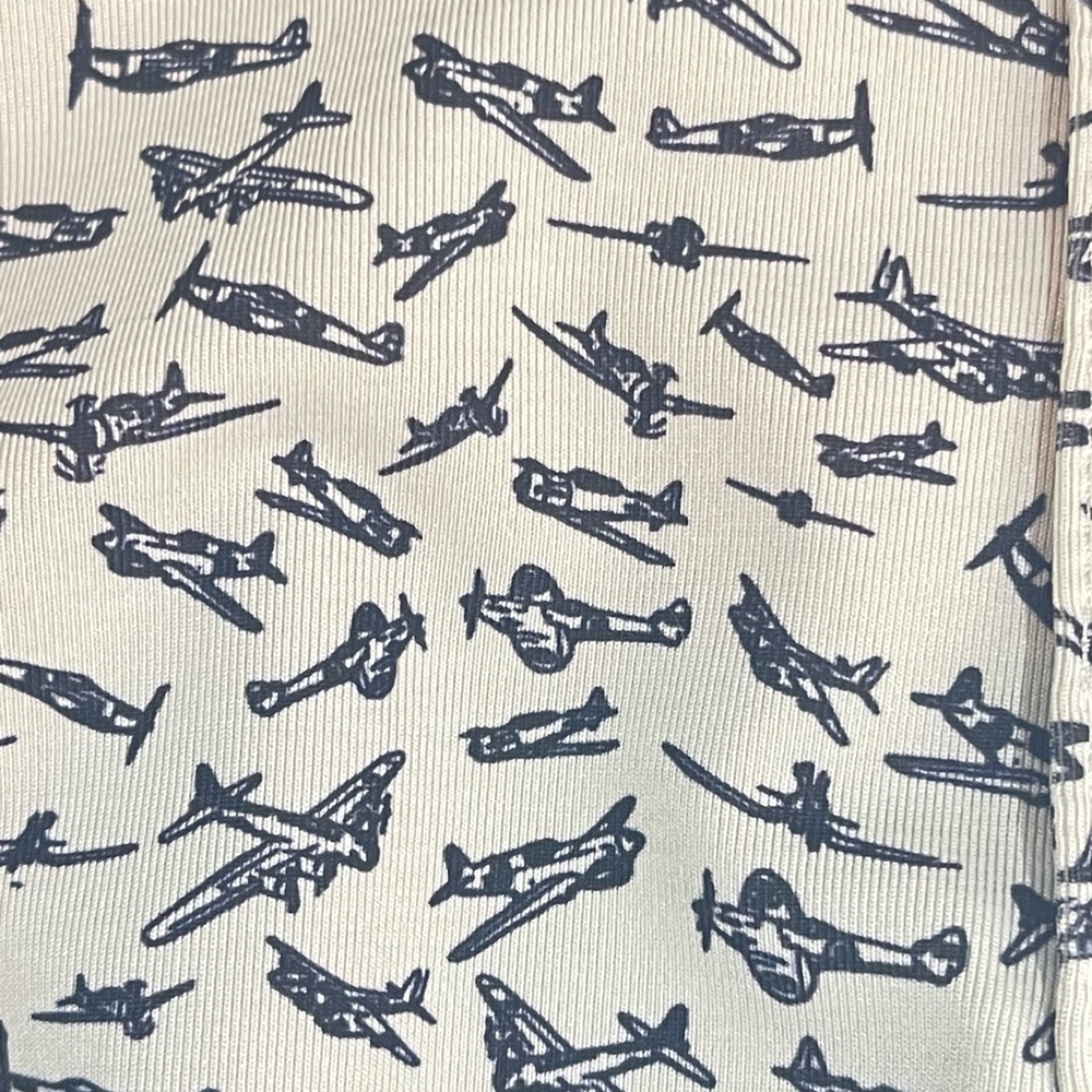 Peter Millar golf polo w/black airplanes & a small LCC 1922 embroidered - Picture 5 of 6